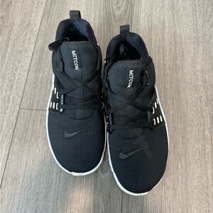 Nike metcon shoes